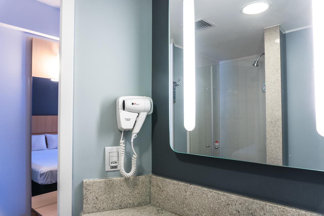 Готель Ibis Rio Porto Atlantico Ріо-де-Жанейро Екстер'єр фото