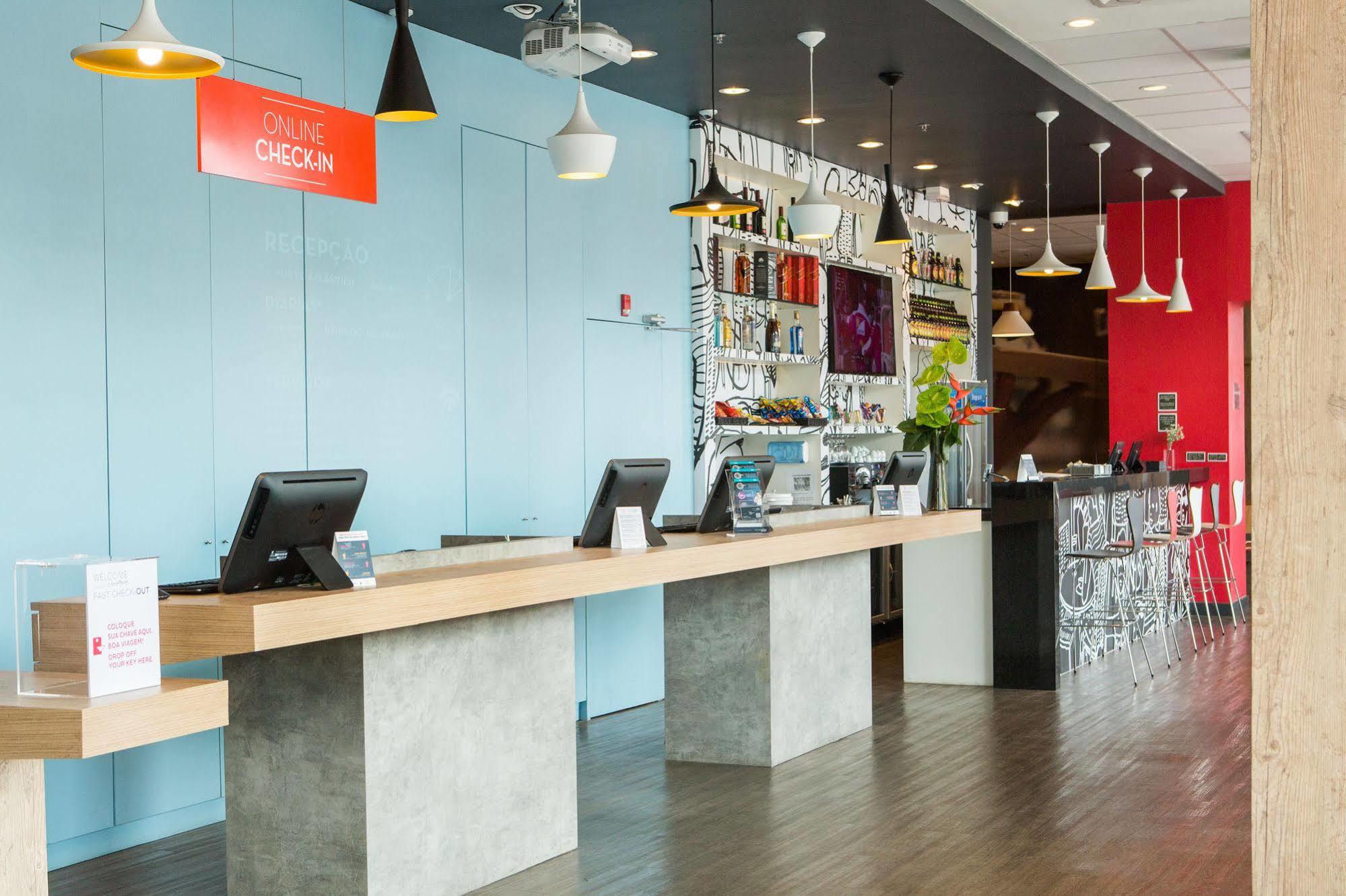 Готель Ibis Rio Porto Atlantico Ріо-де-Жанейро Екстер'єр фото